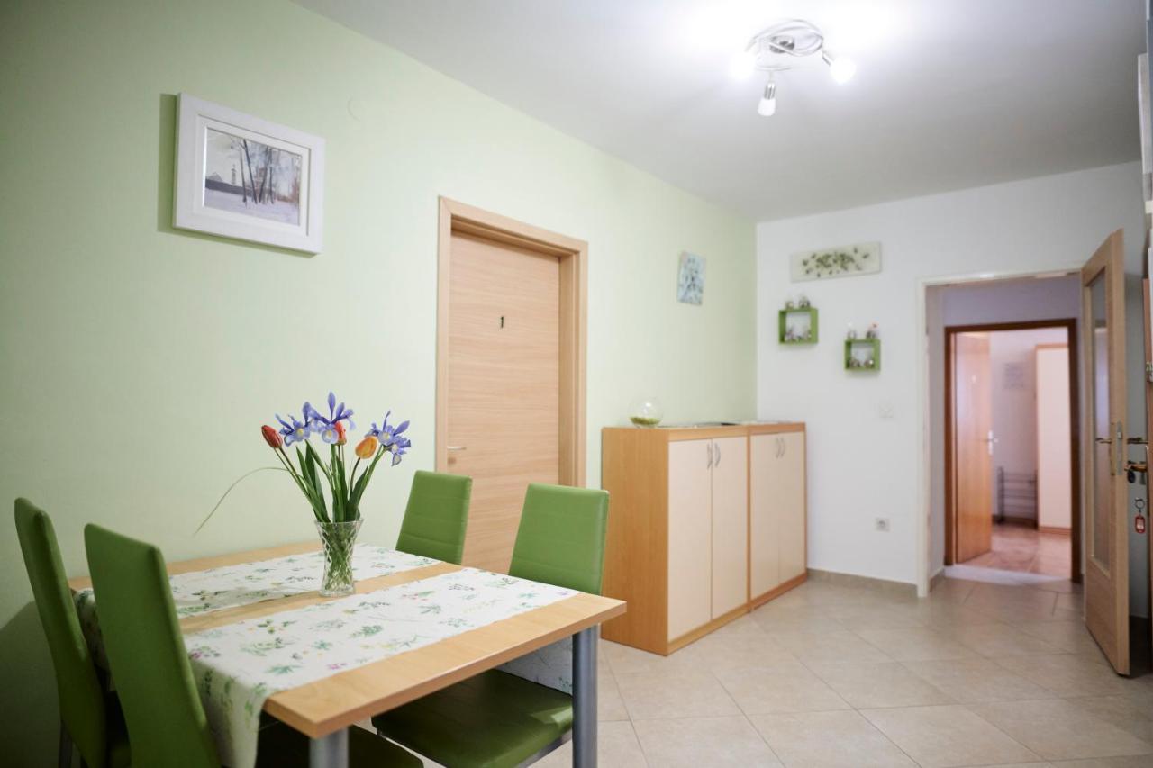 Guesthouse Villa Galovic Brseč Zewnętrze zdjęcie