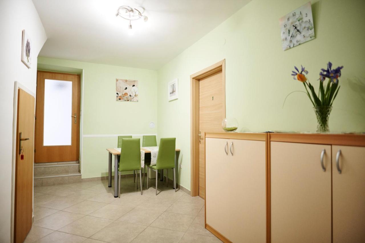 Guesthouse Villa Galovic Brseč Zewnętrze zdjęcie